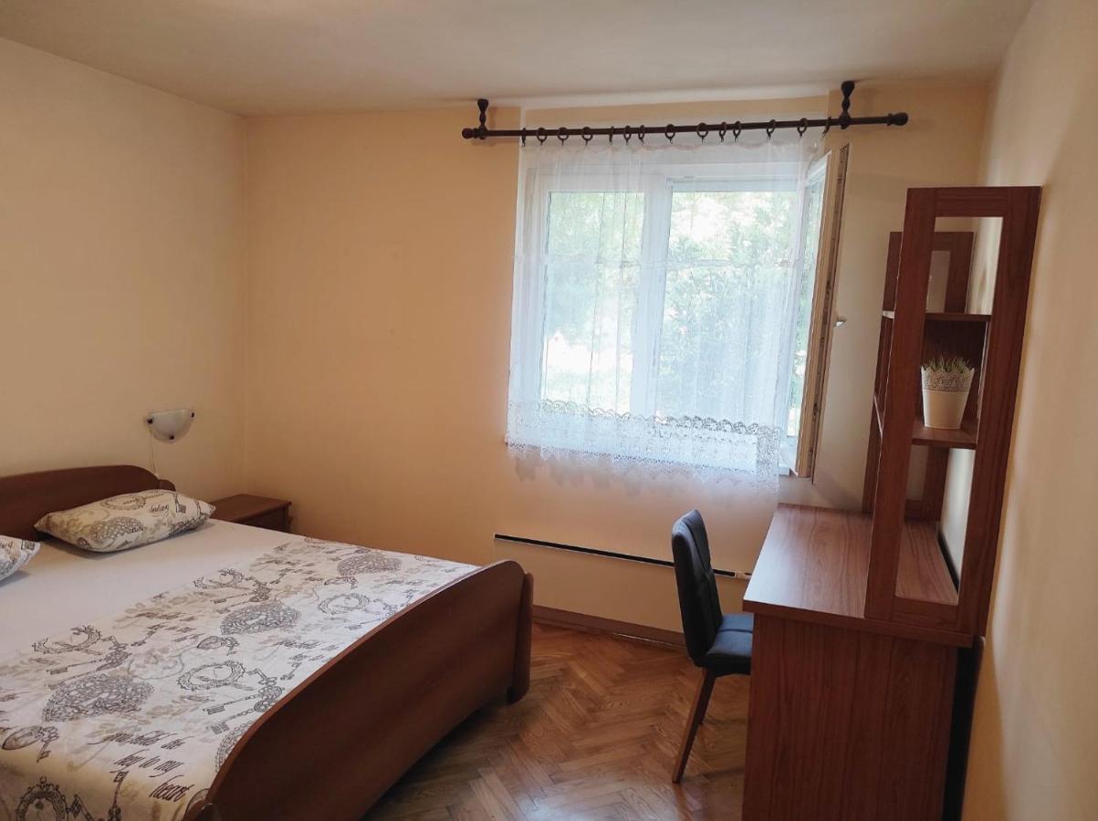 Apartment Mm Split Extérieur photo